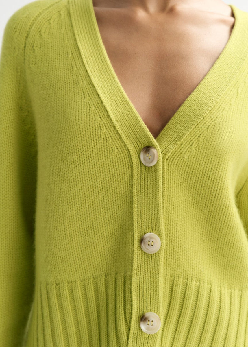 Chunky Cashmere V-Neck Cardigan