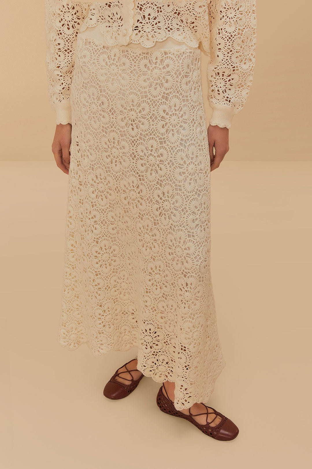 Off-White Flower Crochet Skirt